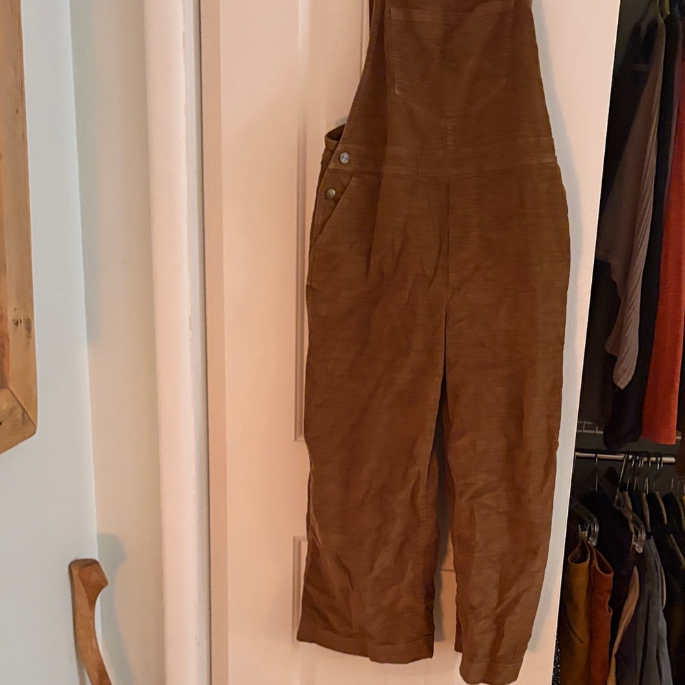 Toad&Co Brown Corduroy Apparel